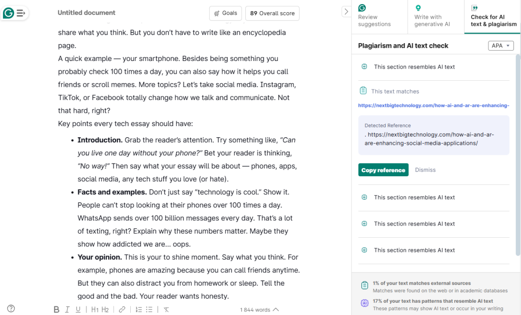 Capture d'écran de Grammarly montrant une dissertation avec un score de 89 et des sections marquées pour ressemblance de texte avec l'IA et plagiat.